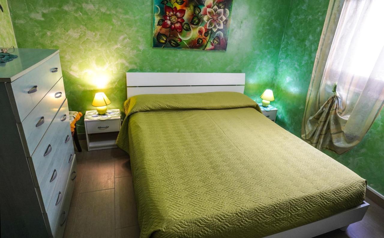 Апартаменты A Casa Di Lele Порто-Чезарео Экстерьер фото