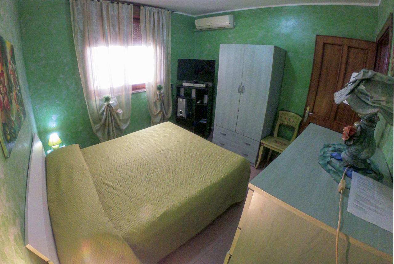 Апартаменты A Casa Di Lele Порто-Чезарео Экстерьер фото